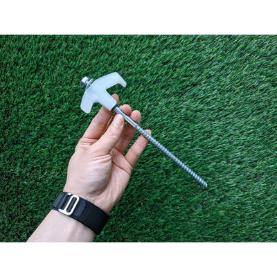 TRA Luminous Galvanised Screw In Pegs With Carry Case 15pc